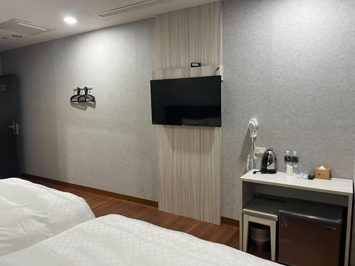 טאינאן Lan Yin Tie Dao Hotel מראה חיצוני תמונה