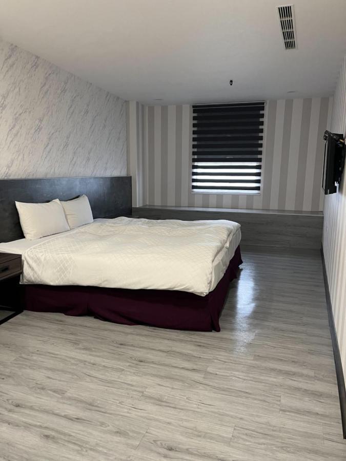 טאינאן Lan Yin Tie Dao Hotel מראה חיצוני תמונה