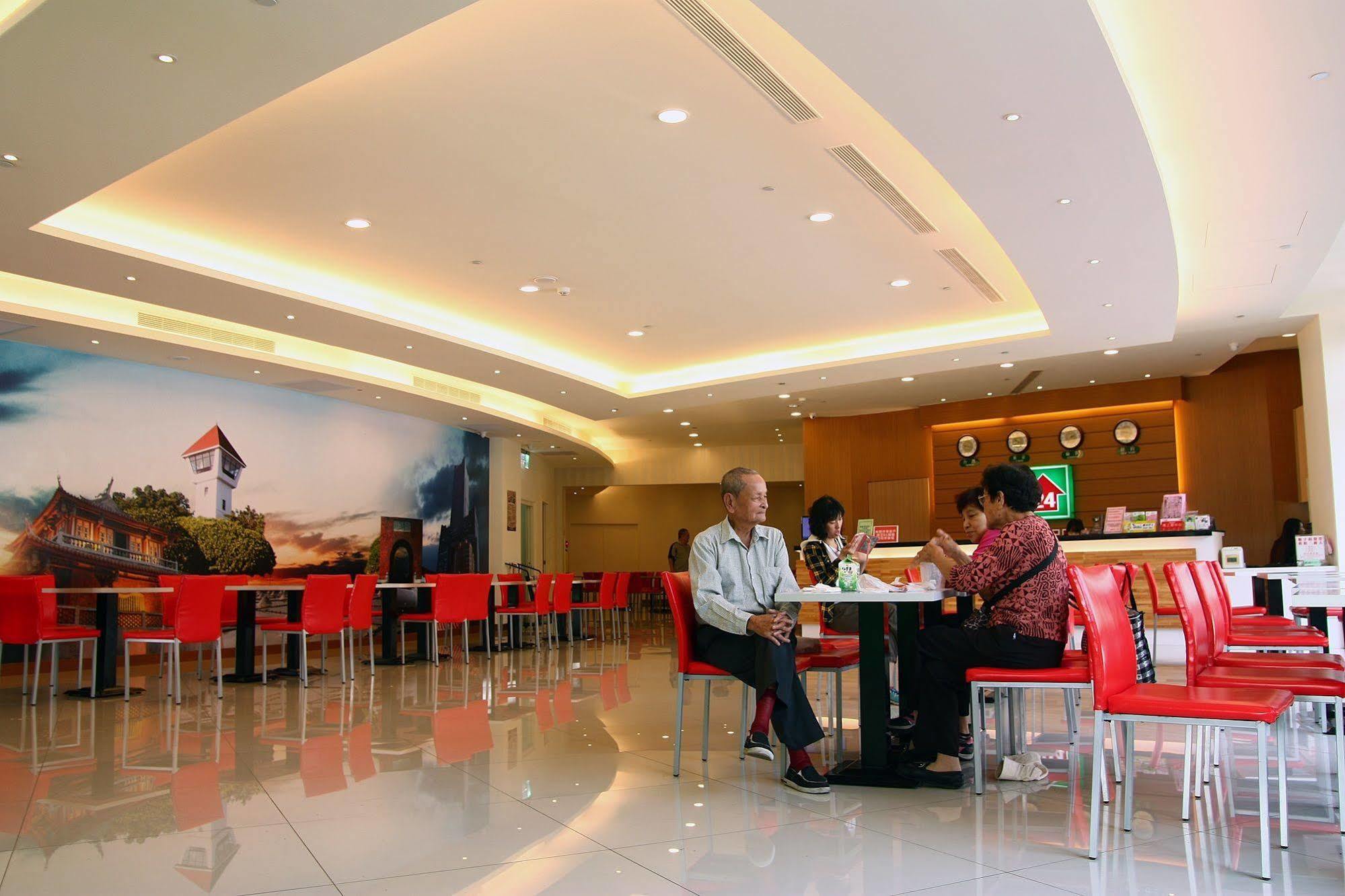 טאינאן Lan Yin Tie Dao Hotel מראה חיצוני תמונה
